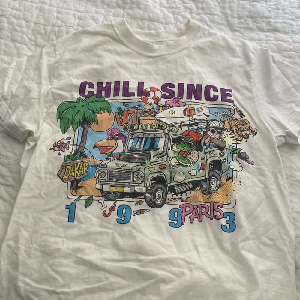 Brandy Melville Chill Since 1993 Paris One size Only